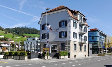 TOP Hotel Freihof Unteraegeri