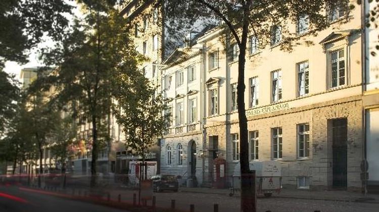TOP Palais Esplanade Hamburg Exterior
