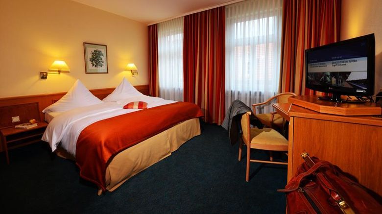<b>City Partner Hotel Hollaender Hof Suite</b>. Images powered by <a href="https://iceportal.shijigroup.com/" title="IcePortal" target="_blank">IcePortal</a>.