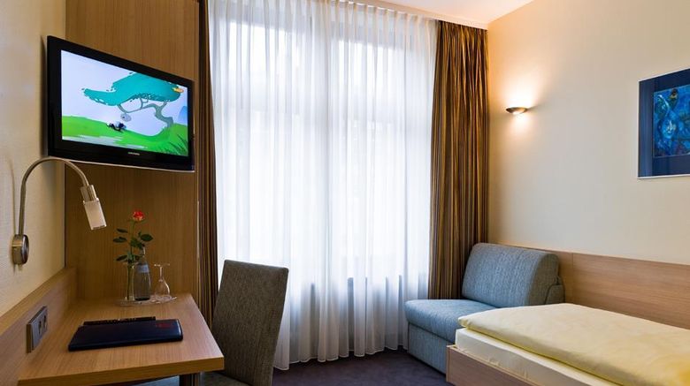 <b>City Partner Hotel Berliner Hof Room</b>. Images powered by <a href="https://iceportal.shijigroup.com/" title="IcePortal" target="_blank">IcePortal</a>.