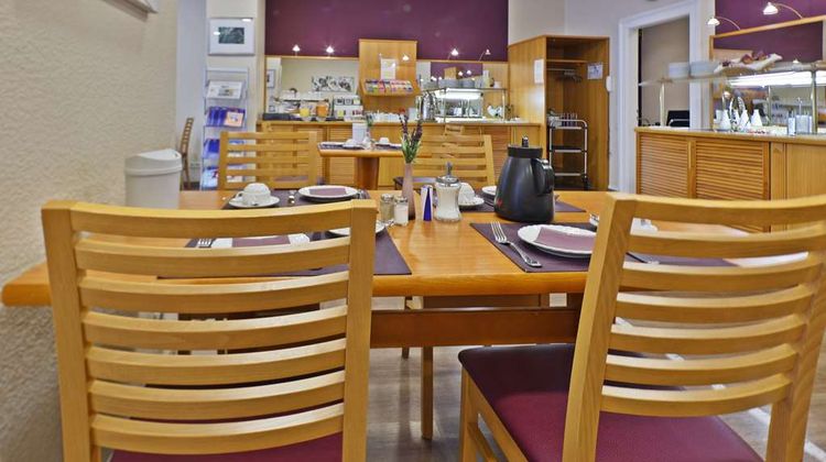 City Partner Central Hotel Restaurant