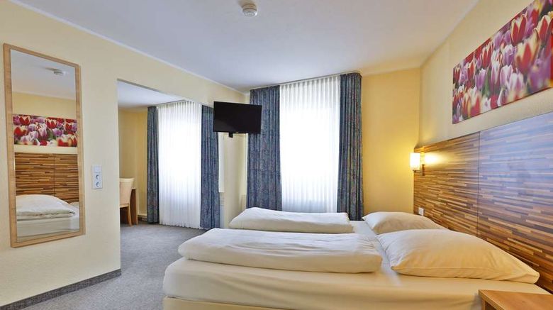 <b>City Partner Central Hotel Suite</b>. Images powered by <a href="https://iceportal.shijigroup.com/" title="IcePortal" target="_blank">IcePortal</a>.