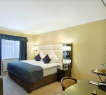 Park Grand London Hyde Park Room