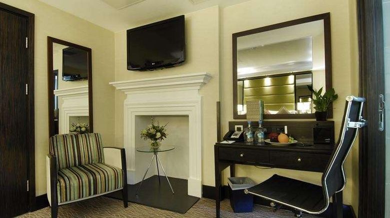 <b>The Barbican Rooms by Montcalm Room</b>. Images powered by <a href="https://iceportal.shijigroup.com/" title="IcePortal" target="_blank">IcePortal</a>.