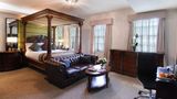 The Montcalm at The Brewery London City Suite