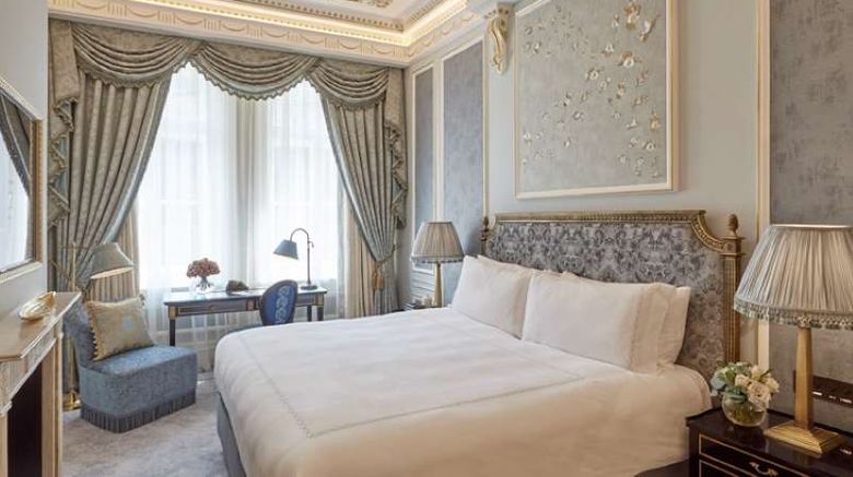 <b>Claridge's Room</b>. Images powered by <a href=https://www.travelagewest.com/Hotels/London/