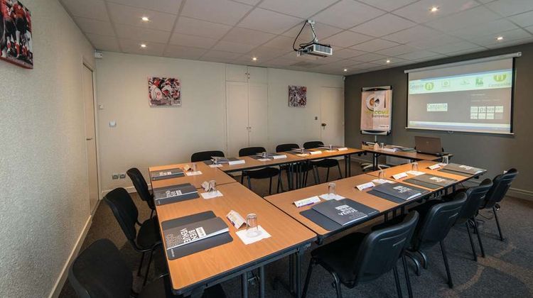 Campanile Agen Meeting