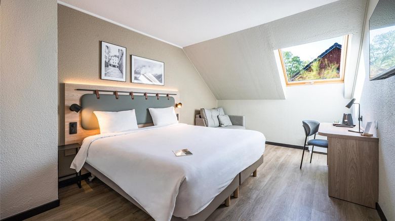 <b>Campanile Aix-les-Bains Room</b>. Images powered by <a href="https://iceportal.shijigroup.com/" title="IcePortal" target="_blank">IcePortal</a>.