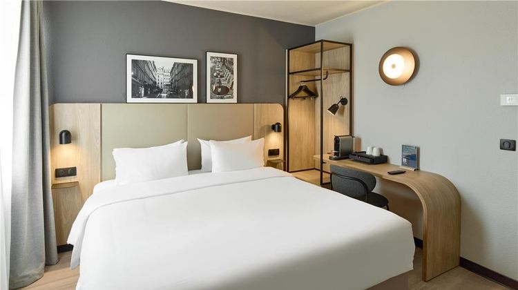 Campanile Argenteuil Room