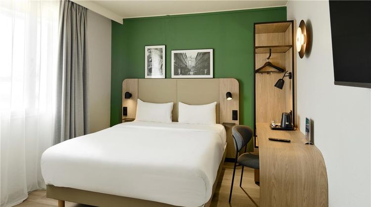 Campanile Argenteuil Room