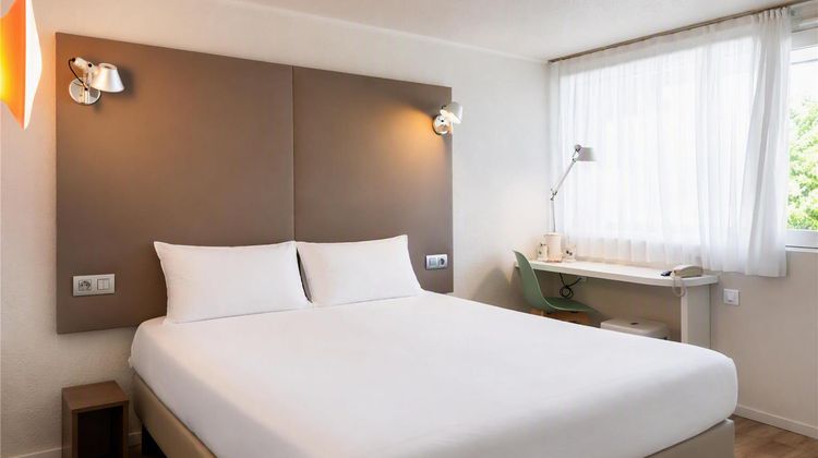 Campanile Beaune Room
