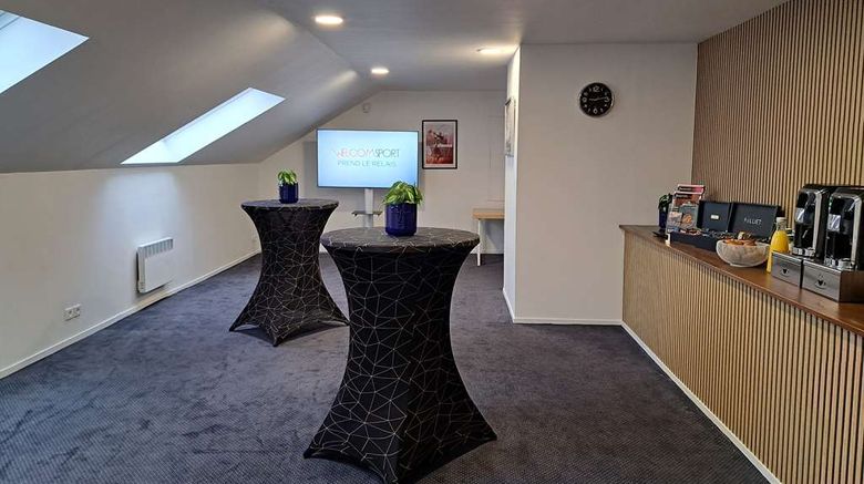 <b>Campanile Beauvais Meeting</b>. Images powered by <a href="https://iceportal.shijigroup.com/" title="IcePortal" target="_blank">IcePortal</a>.