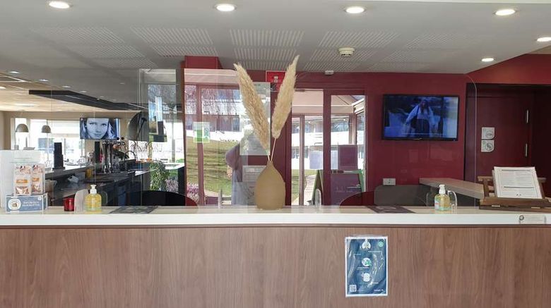 <b>Campanile Besancon North Lobby</b>. Images powered by <a href="https://iceportal.shijigroup.com/" title="IcePortal" target="_blank">IcePortal</a>.