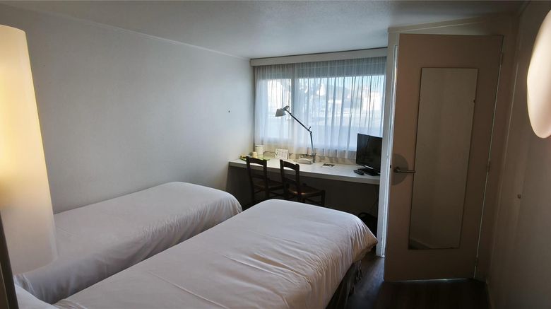 <b>Campanile Beziers Room</b>. Images powered by <a href="https://iceportal.shijigroup.com/" title="IcePortal" target="_blank">IcePortal</a>.