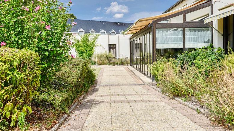 <b>Kyriad Blois Sud Hotel - Vineuil Exterior</b>. Images powered by <a href="https://iceportal.shijigroup.com/" title="IcePortal" target="_blank">IcePortal</a>.