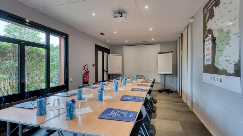 <b>Campanile Hotel Meeting</b>. Images powered by <a href="https://iceportal.shijigroup.com/" title="IcePortal" target="_blank">IcePortal</a>.