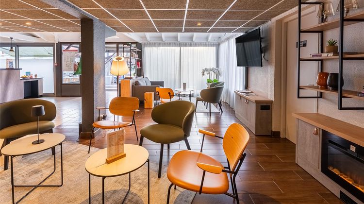 Hotel Campanile Bordeaux Nord - Le Lac Lobby