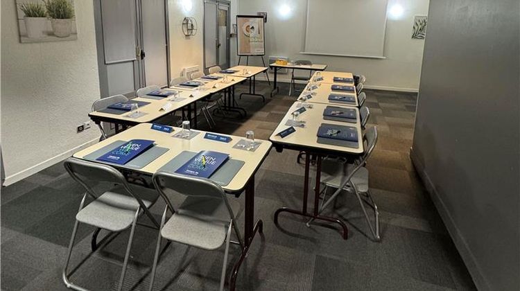 Hotel Campanile Bourges North Meeting