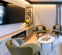Campanile Brive Lobby