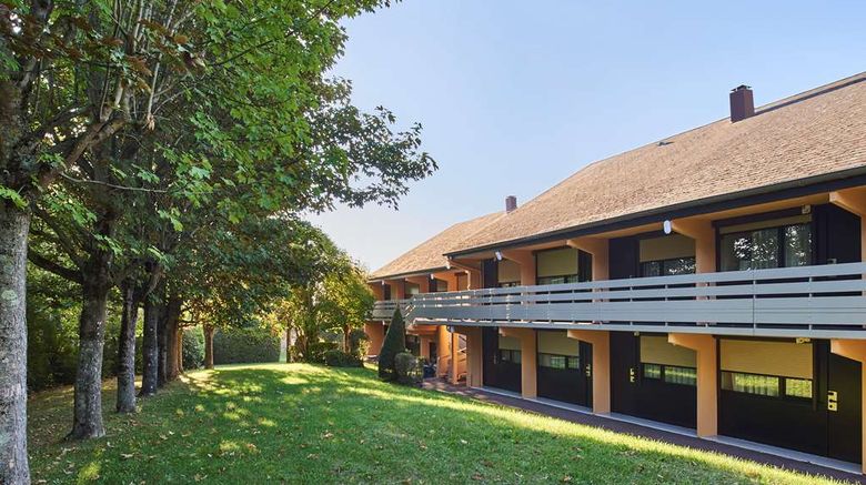 <b>Campanile Caen North Herouville-St-Clair Exterior</b>. Images powered by <a href="https://iceportal.shijigroup.com/" title="IcePortal" target="_blank">IcePortal</a>.
