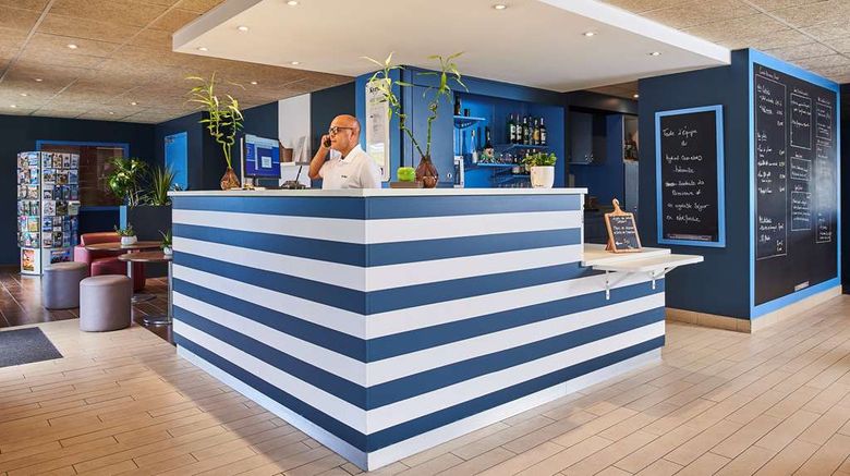 <b>Campanile Caen North Herouville-St-Clair Lobby</b>. Images powered by <a href="https://iceportal.shijigroup.com/" title="IcePortal" target="_blank">IcePortal</a>.