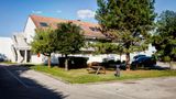 <b>Campanile Chalon-sur-Saone Exterior</b>. Images powered by <a href="https://iceportal.shijigroup.com/" title="IcePortal" target="_blank">IcePortal</a>.