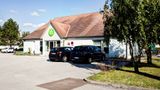 <b>Campanile Chalon-sur-Saone Exterior</b>. Images powered by <a href="https://iceportal.shijigroup.com/" title="IcePortal" target="_blank">IcePortal</a>.