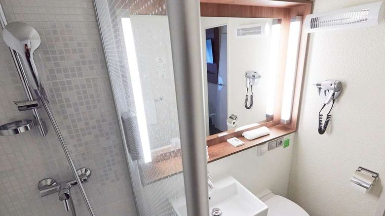 <b>Campanile de Chambery Room</b>. Images powered by <a href="https://iceportal.shijigroup.com/" title="IcePortal" target="_blank">IcePortal</a>.