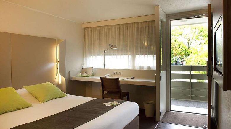 <b>Campanile Hotel Room</b>. Images powered by <a href="https://iceportal.shijigroup.com/" title="IcePortal" target="_blank">IcePortal</a>.