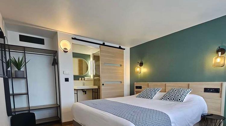 Campanile Hotel Room