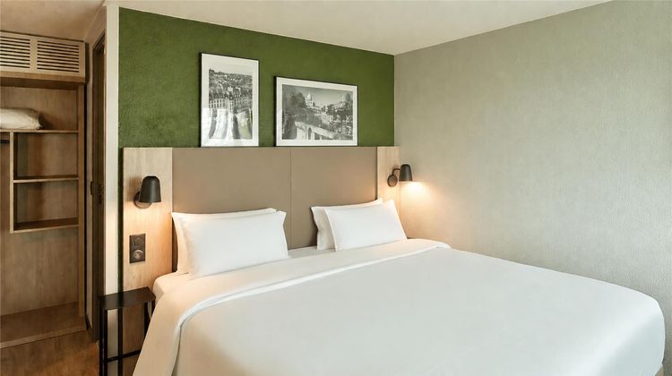 Campanile Hotel Room