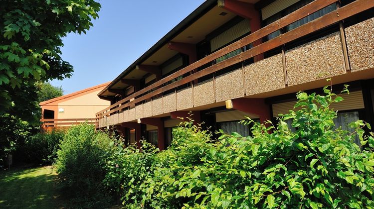 Campanile Hotel Exterior