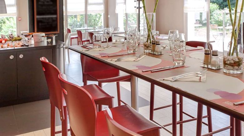 <b>Campanile Hotel Restaurant</b>. Images powered by <a href="https://iceportal.shijigroup.com/" title="IcePortal" target="_blank">IcePortal</a>.
