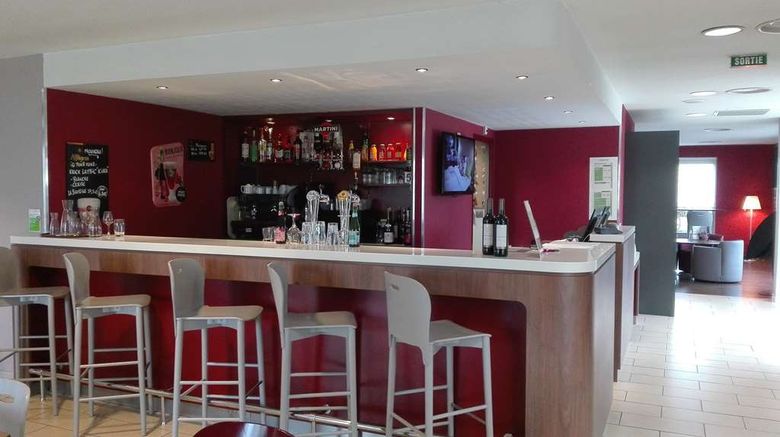 <b>Hotel Campanile Clermont Ferrand Sud Restaurant</b>. Images powered by <a href="https://iceportal.shijigroup.com/" title="IcePortal" target="_blank">IcePortal</a>.
