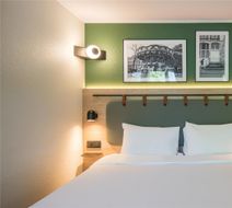 Campanile Hotel Airport Room