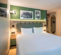 Campanile Hotel Airport Room