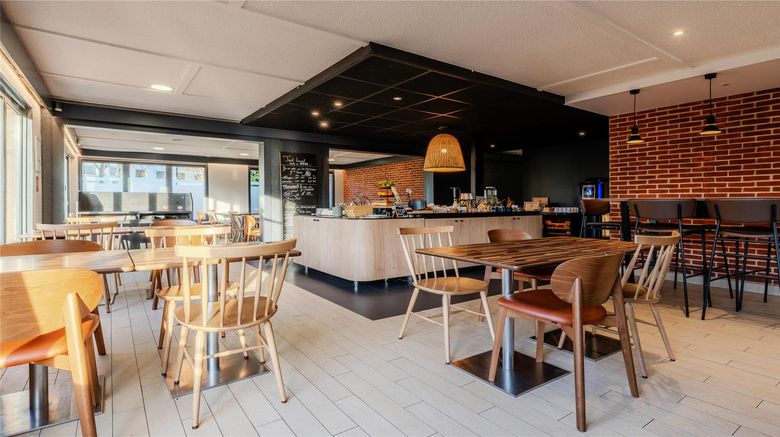 <b>Campanile Hotel Airport Restaurant</b>. Images powered by <a href="https://iceportal.shijigroup.com/" title="IcePortal" target="_blank">IcePortal</a>.