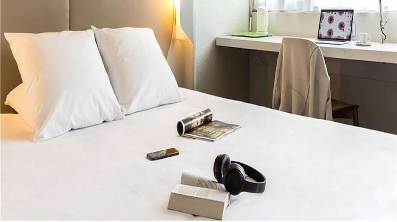 <b>Campanile Conflans-Ste-Honorine Room</b>. Images powered by <a href="https://iceportal.shijigroup.com/" title="IcePortal" target="_blank">IcePortal</a>.