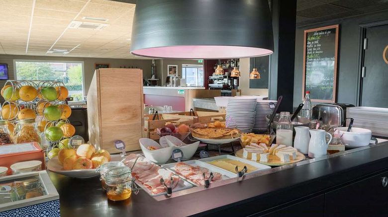 <b>Hotel Campanile Creteil Restaurant</b>. Images powered by <a href="https://iceportal.shijigroup.com/" title="IcePortal" target="_blank">IcePortal</a>.