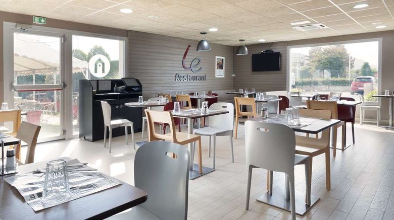 <b>Hotel Campanile Creteil Restaurant</b>. Images powered by <a href="https://iceportal.shijigroup.com/" title="IcePortal" target="_blank">IcePortal</a>.