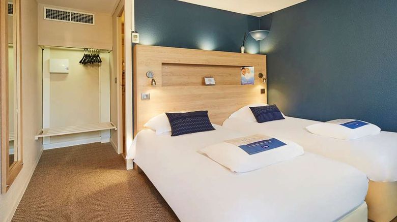 <b>Campanile Hotel Room</b>. Images powered by <a href="https://iceportal.shijigroup.com/" title="IcePortal" target="_blank">IcePortal</a>.
