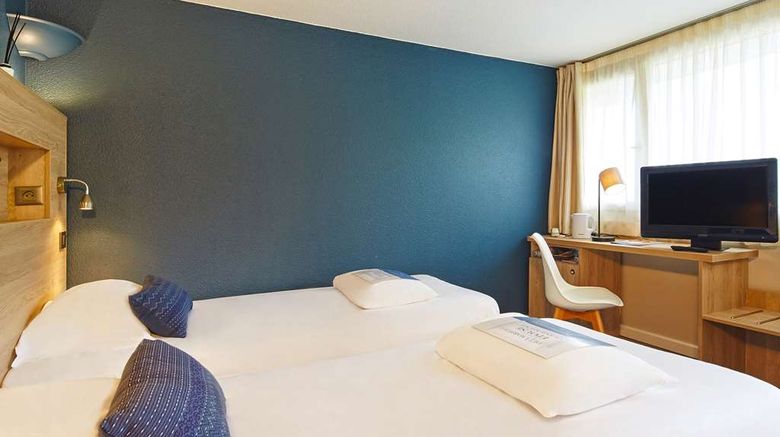 <b>Campanile Hotel Room</b>. Images powered by <a href="https://iceportal.shijigroup.com/" title="IcePortal" target="_blank">IcePortal</a>.