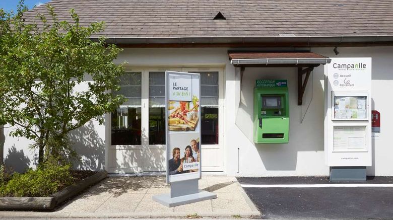 <b>Campanile Dijon Marsannay-la-Cote Exterior</b>. Images powered by <a href="https://iceportal.shijigroup.com/" title="IcePortal" target="_blank">IcePortal</a>.