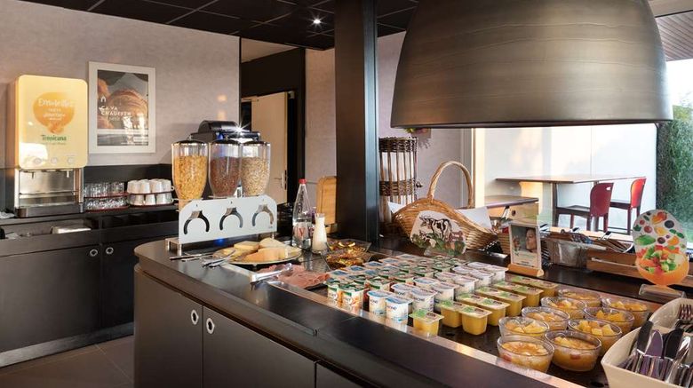 <b>Campanile Hotel Restaurant</b>. Images powered by <a href="https://iceportal.shijigroup.com/" title="IcePortal" target="_blank">IcePortal</a>.
