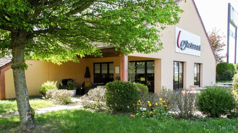 <b>Campanile Hotel Douai Exterior</b>. Images powered by <a href="https://iceportal.shijigroup.com/" title="IcePortal" target="_blank">IcePortal</a>.