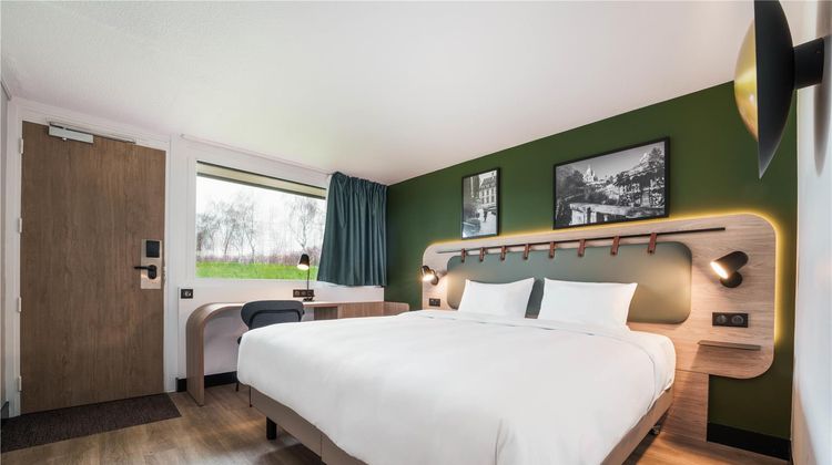 Campanile Hotel Douai Room