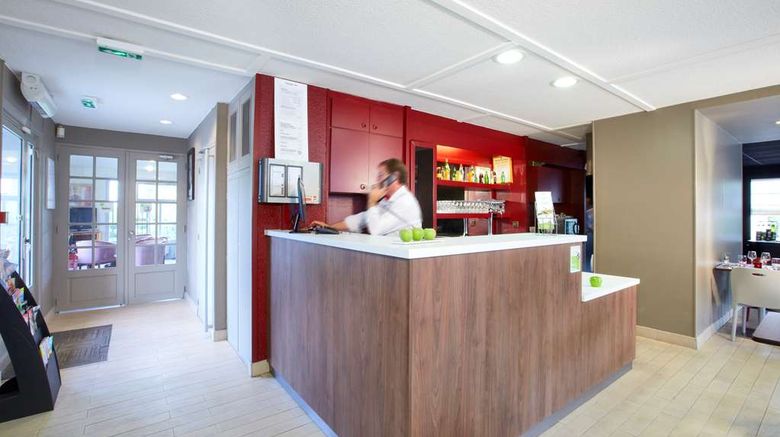 <b>Campanile Dunkerque Est-Armbouts Cappel Lobby</b>. Images powered by <a href="https://iceportal.shijigroup.com/" title="IcePortal" target="_blank">IcePortal</a>.