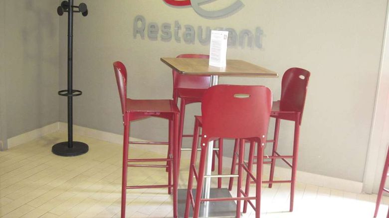 <b>Campanile Epernay dizy Restaurant</b>. Images powered by <a href="https://iceportal.shijigroup.com/" title="IcePortal" target="_blank">IcePortal</a>.