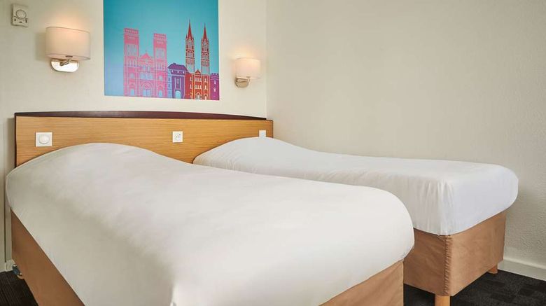 <b>Kyriad Direct Hotel Room</b>. Images powered by <a href="https://iceportal.shijigroup.com/" title="IcePortal" target="_blank">IcePortal</a>.