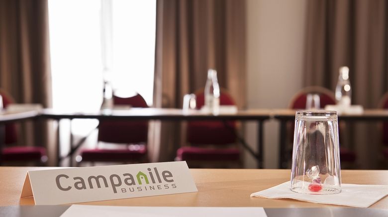 <b>Campanile Hotel Meeting</b>. Images powered by <a href="https://iceportal.shijigroup.com/" title="IcePortal" target="_blank">IcePortal</a>.